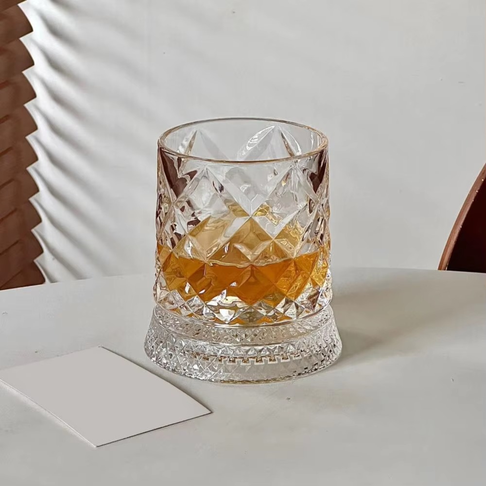 Creatief 360 graden draaibaar  - Wine To Beer To Liquor recensie en prijs